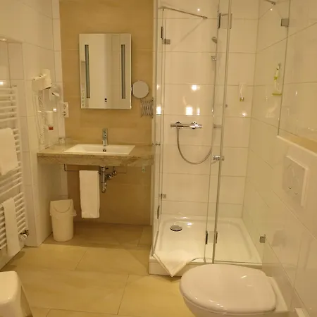 Uthmann باد إيبورغ